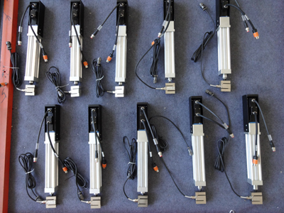 电动、液压混合加载